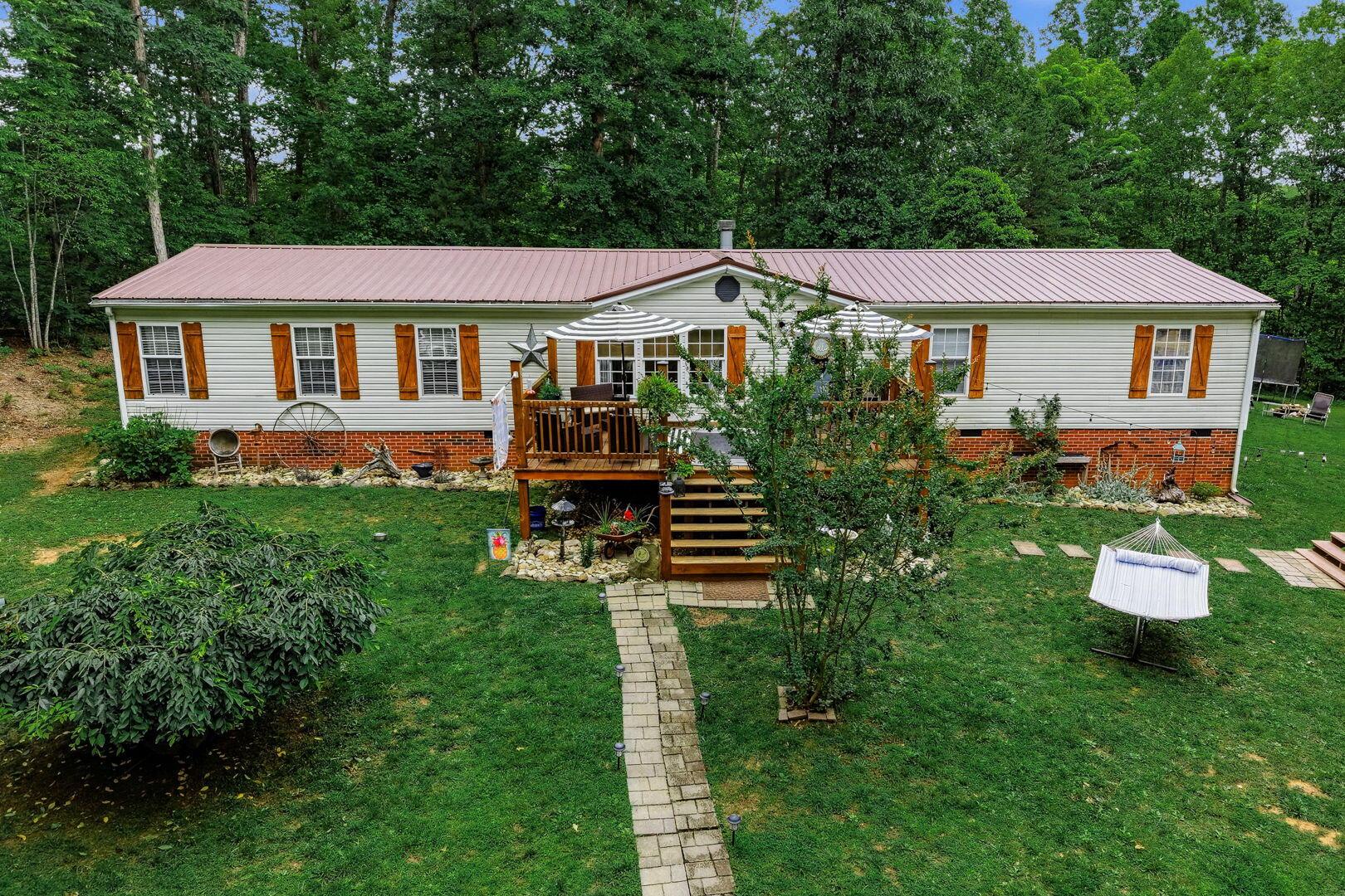 Image 1: 307 Meadow Creek Drive