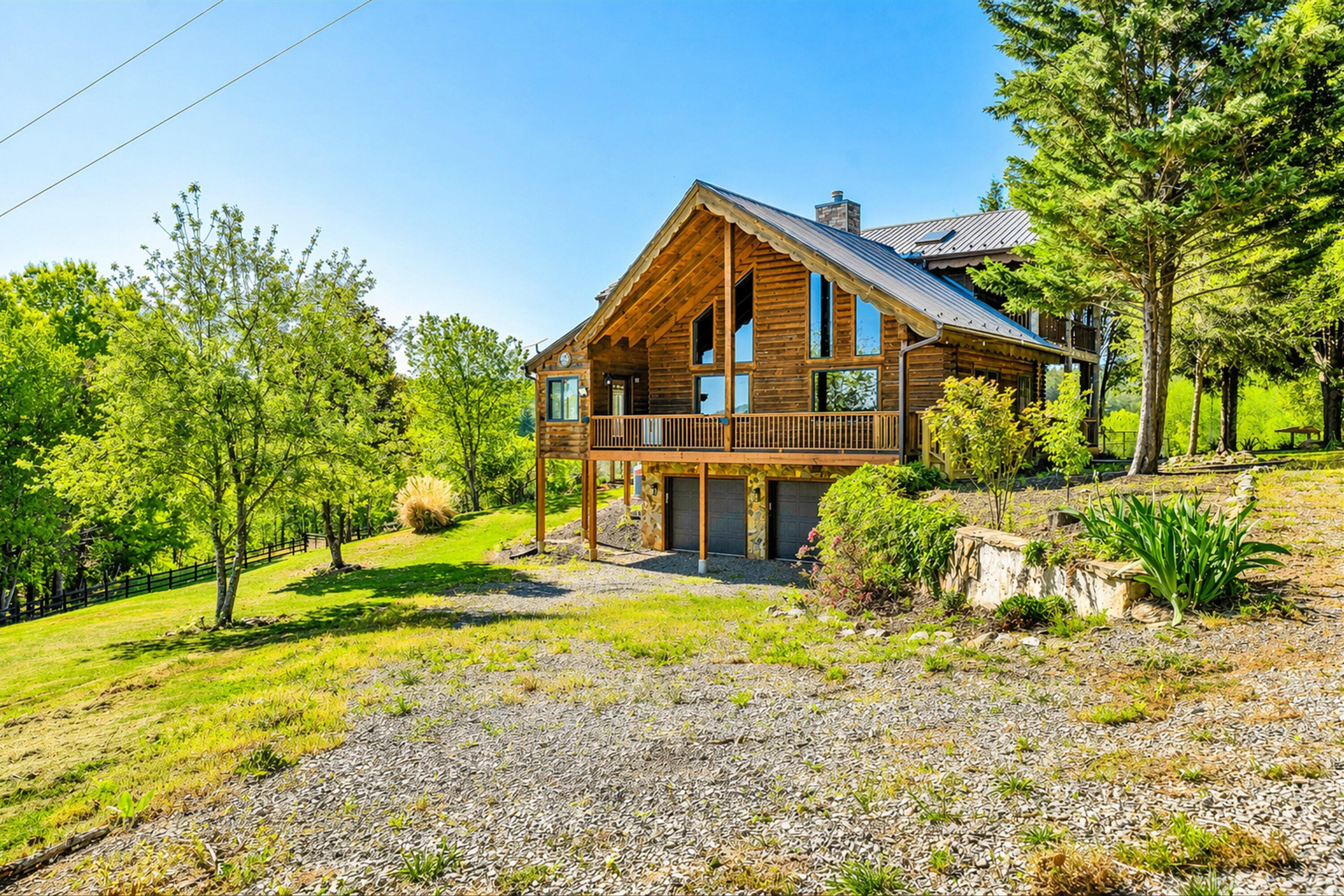 Image 4: 2972 Algoma Road