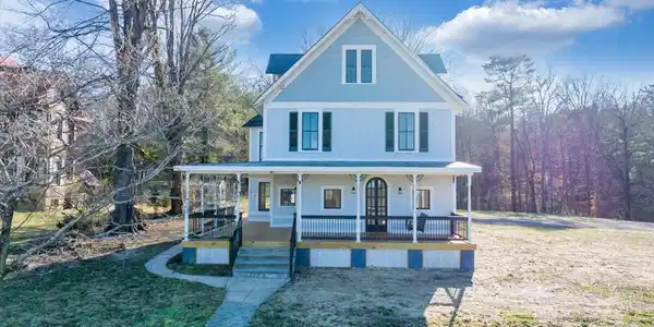 154 Mitchell DR