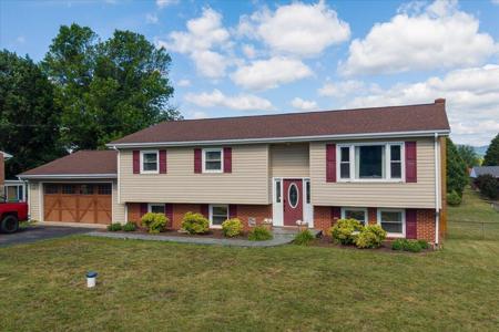 7248 Old Mountain RD