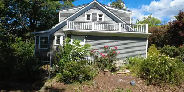 Image 3: Side view