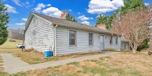 68 Old Sawmill Road RD