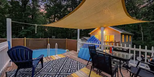 Image 2: 2-web-or-mls-307-meadow-creek-dr