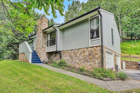 7495 Fernway DR