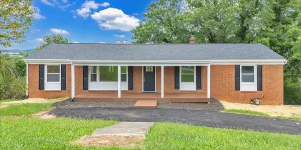 147 Daleview DR
