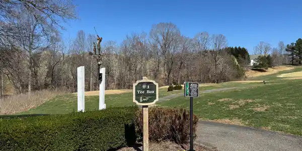 North Church DR