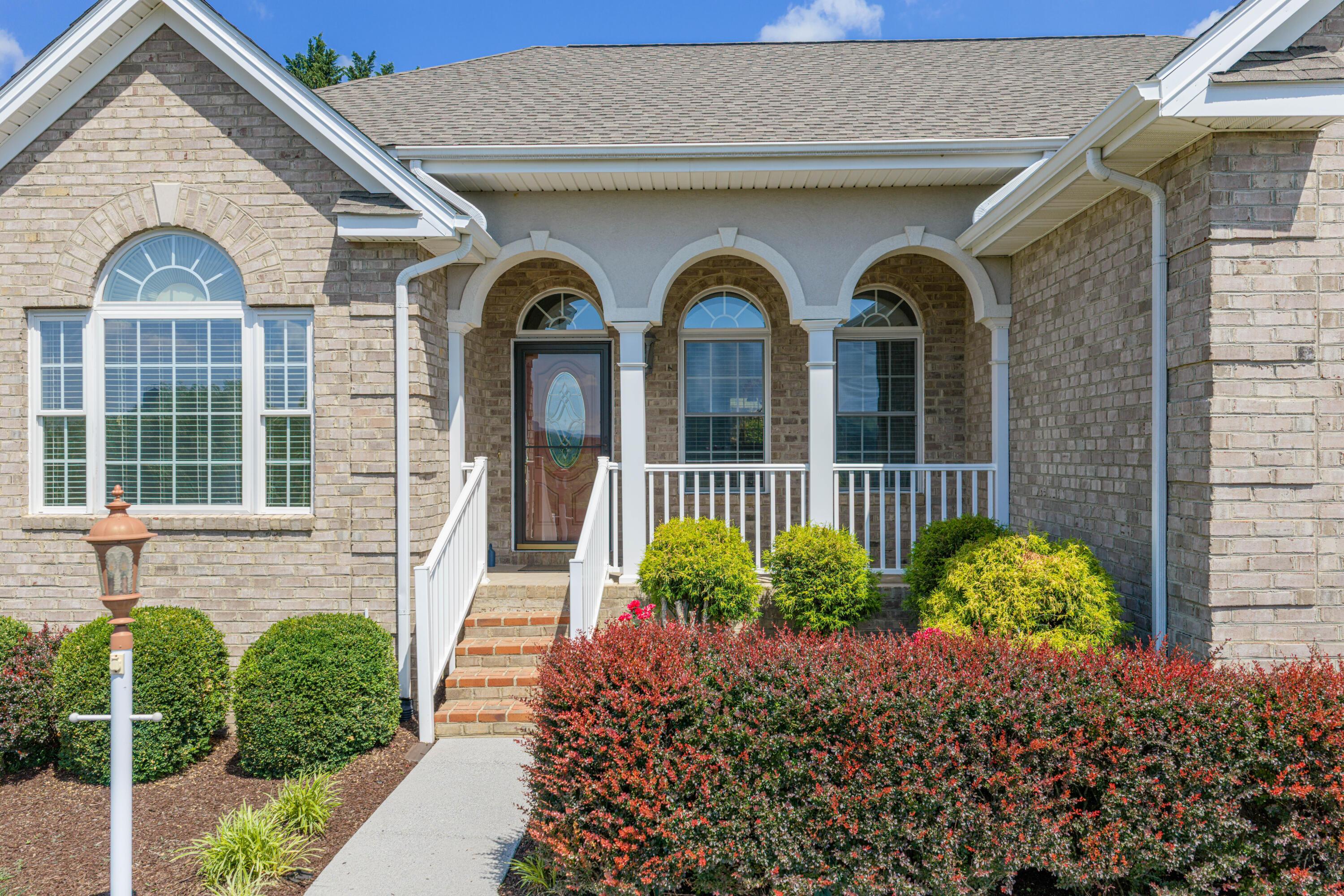 Image 2: Front Entrance