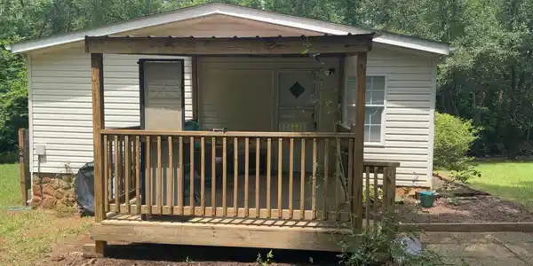 Image 2: Side of house