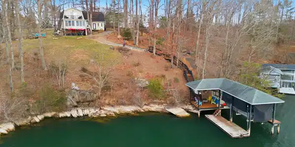 497 Long Island DR
