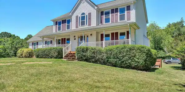1351 Archway RD