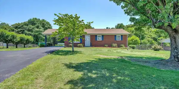 1196 Tripple Creek RD