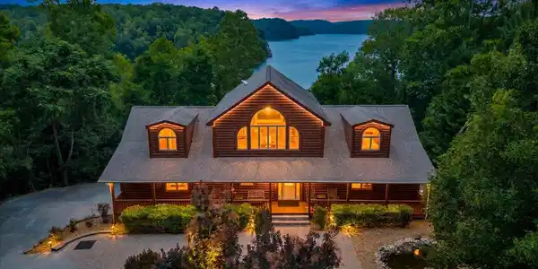 461 Sunset Bay RD