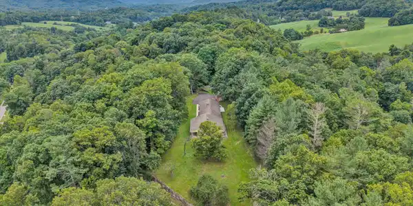 Image 3: 57-DJI_20250430031932_0013