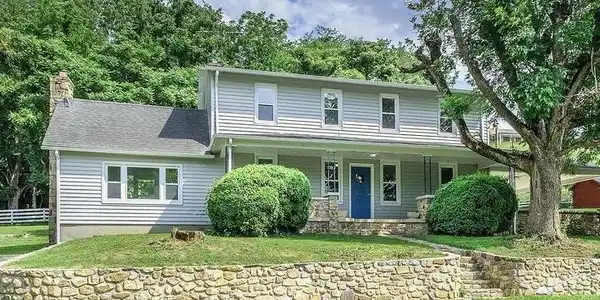 218 Albemarle AVE