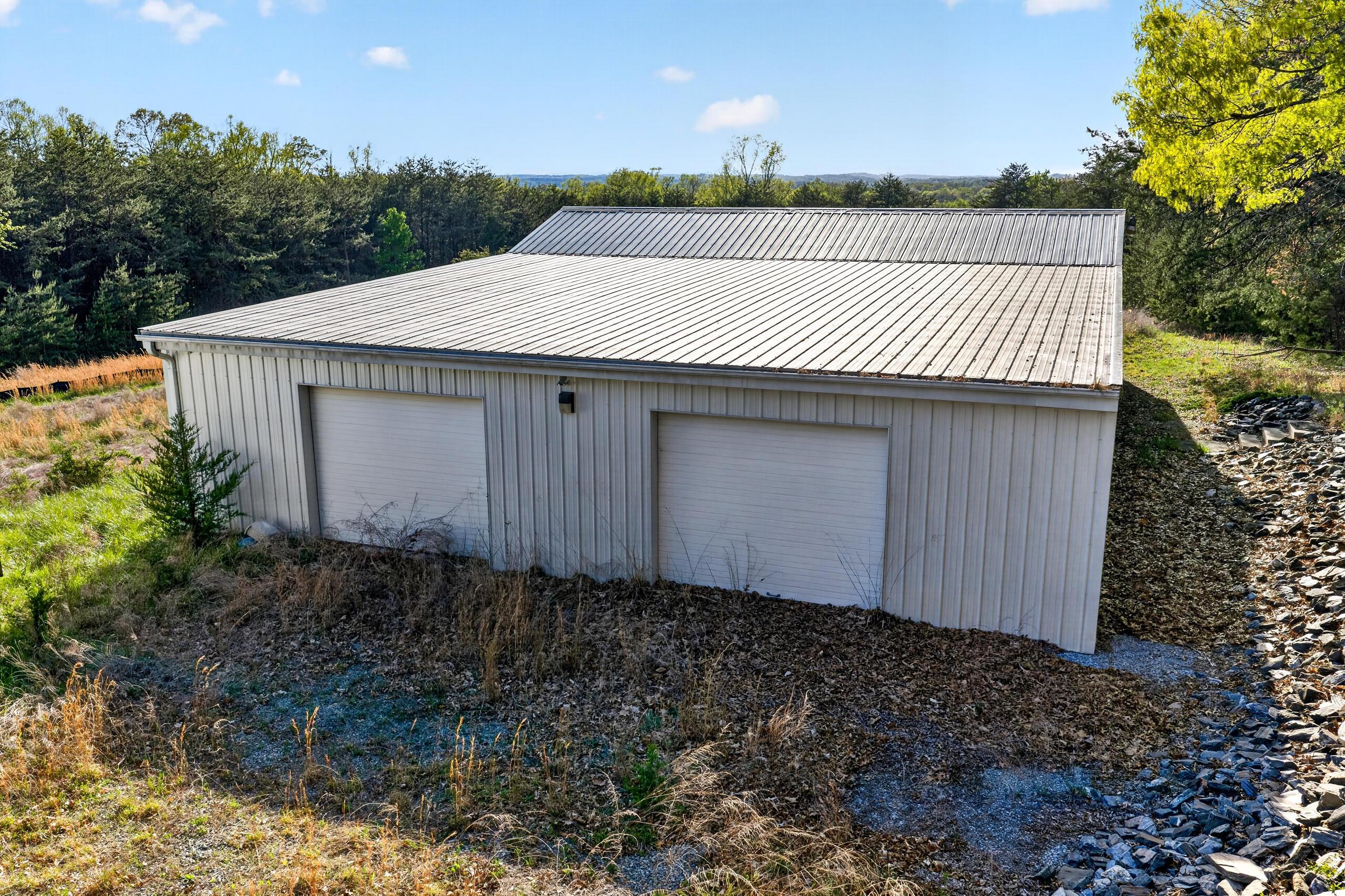 Image 3: Warehouse