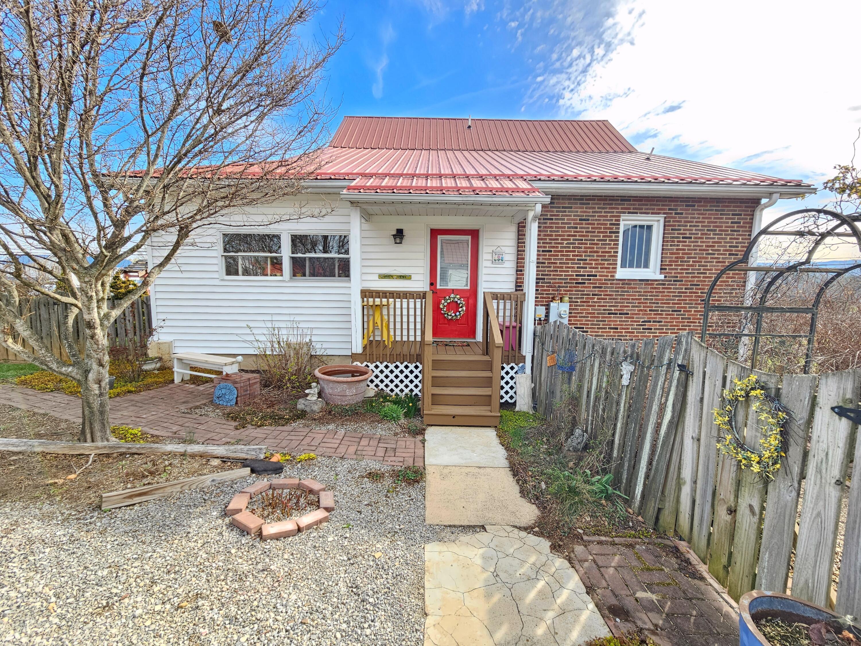 Image 3: 412 Salem Ave