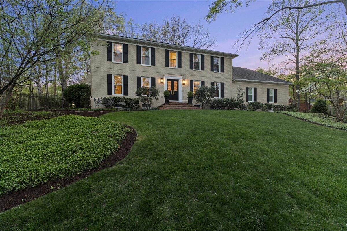 Image 3: 106-6522 Fairway Forest Dr-106