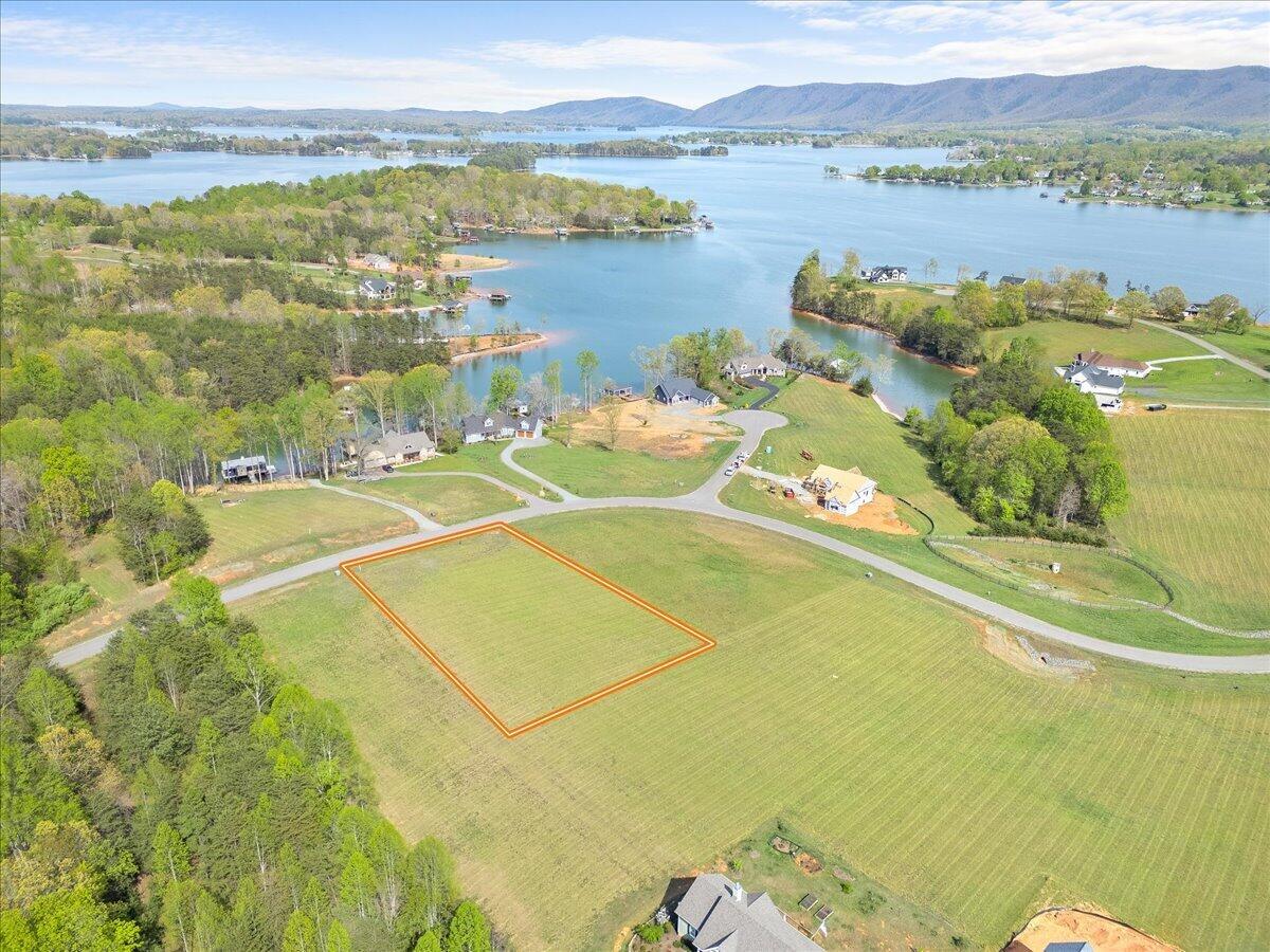 Image 1: 20-Congressional way Lot-9