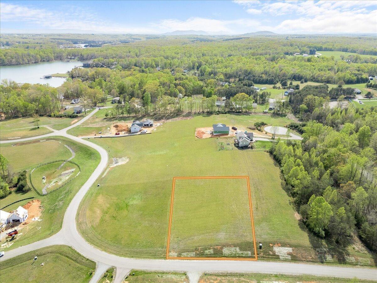 Image 3: 25-Congressional way Lot-14