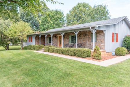 283 Orchard Lake DR