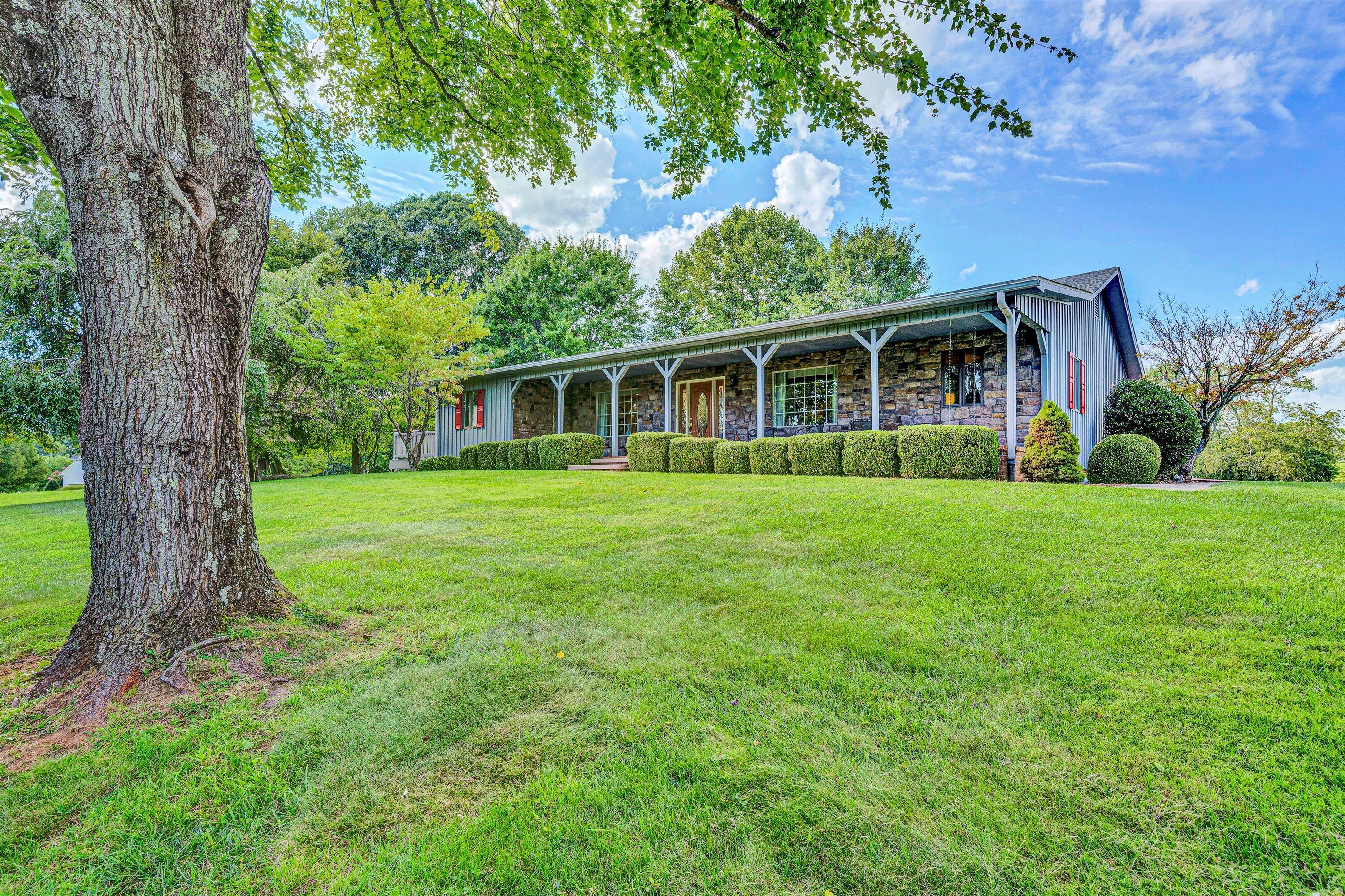 Image 2: Covered front porch