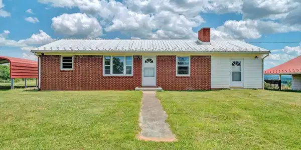 1366 Ashpone Tavern RD