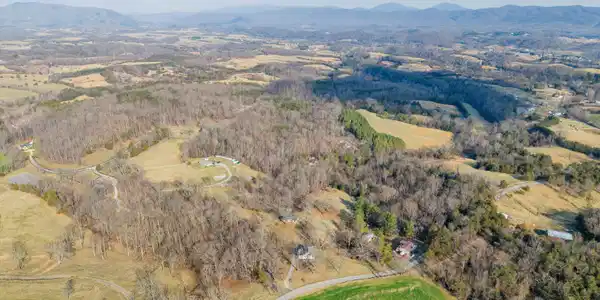 Image 4: Blue Ridge - 3