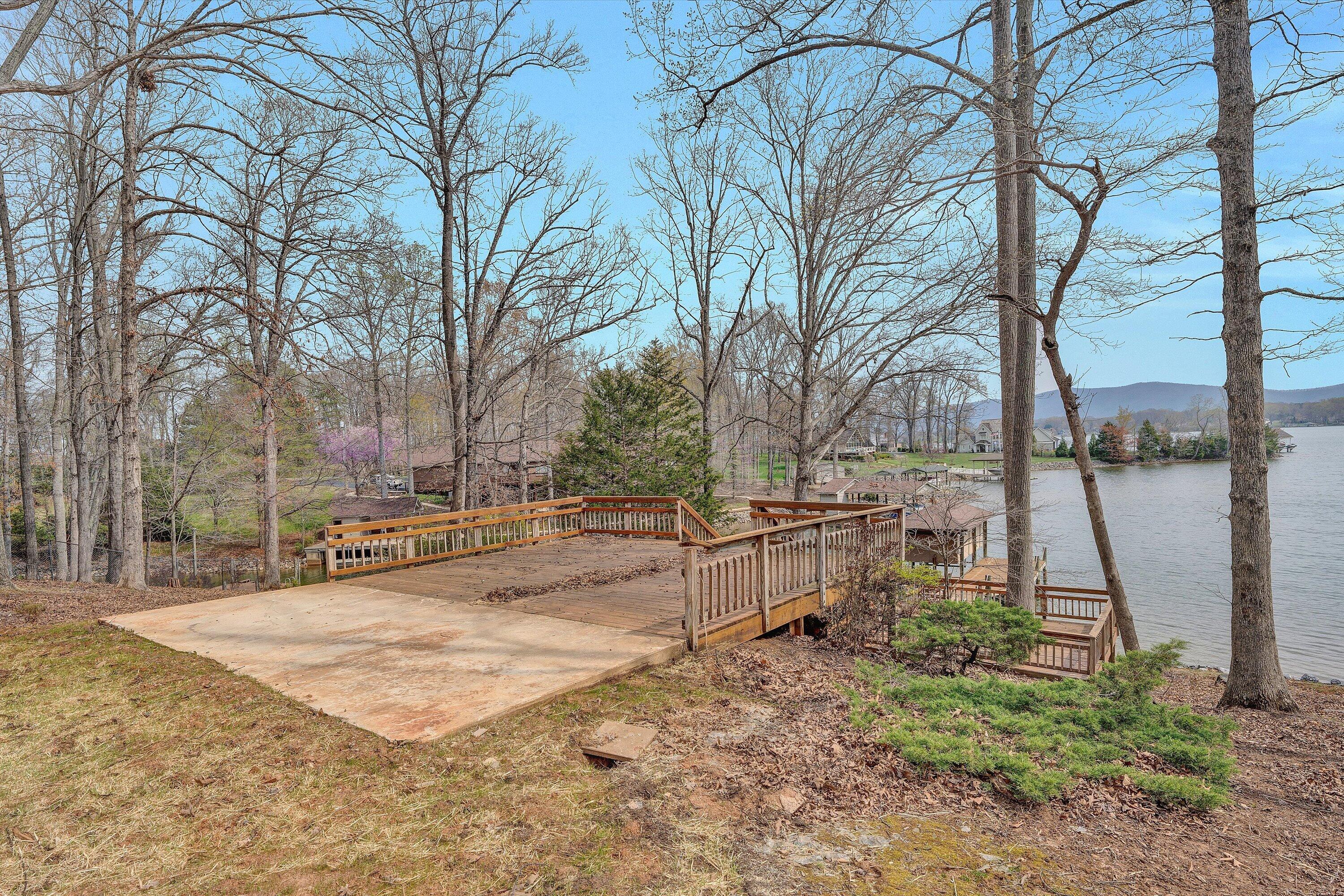 Image 3: 136 Belle Isle Rd