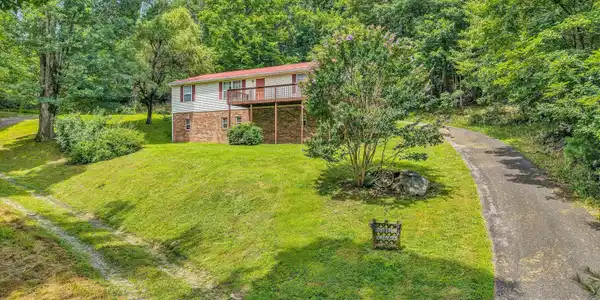 Image 3: 03-DJI_20250428051228_0001