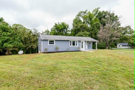 1200 Rock Spring RD