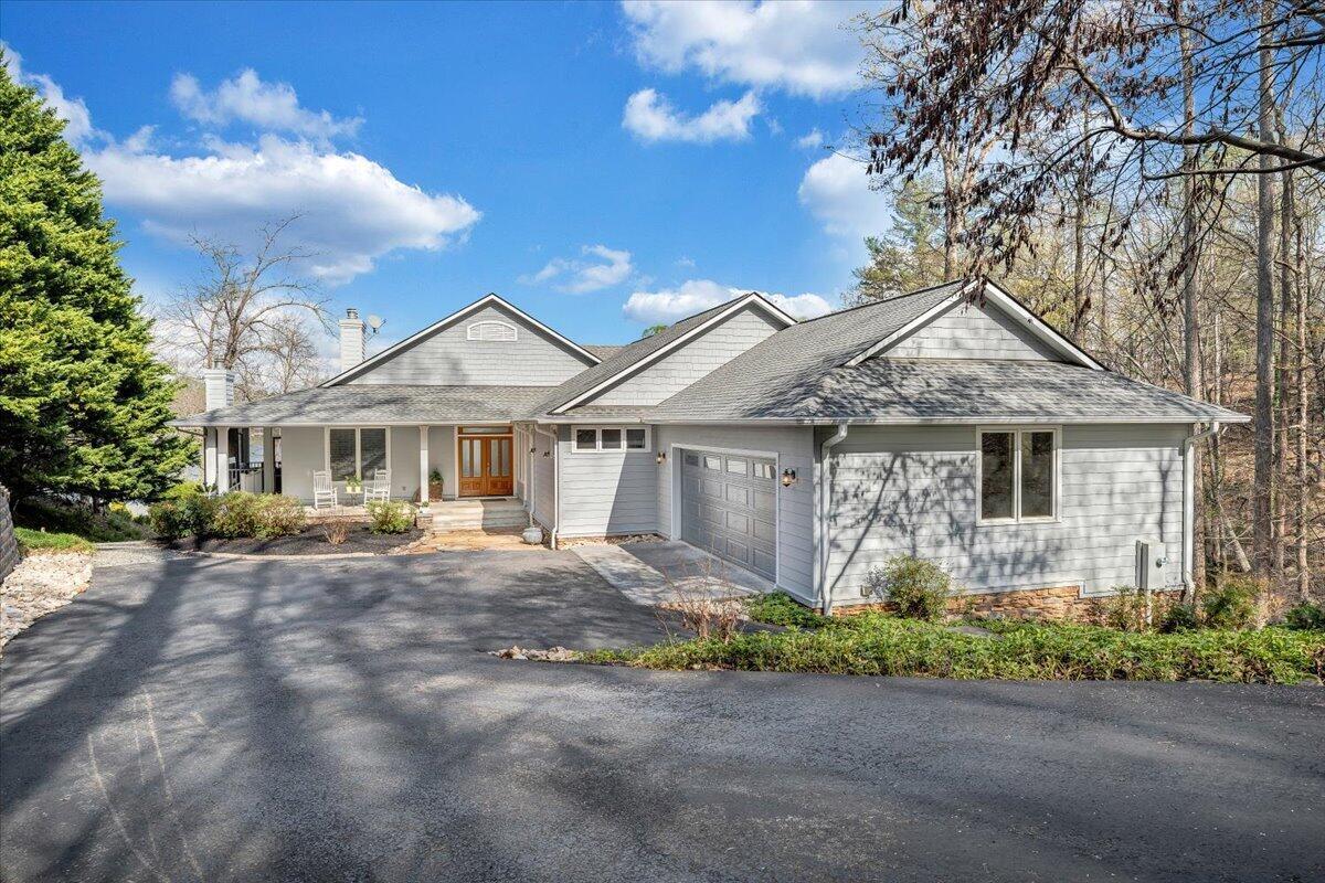 Image 3: 003-MIB08418-R5