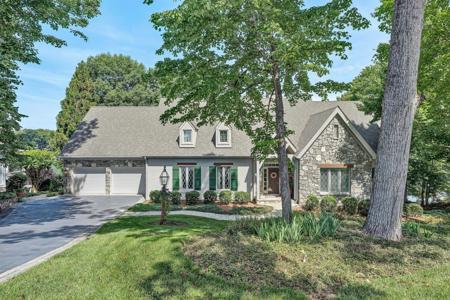 315 Upland Shores DR
