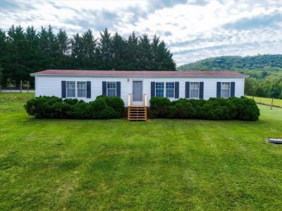 1107 Green Mountain RD