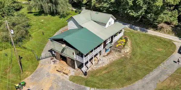 Image 3: 02-DJI_20260904123505_0212