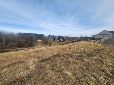 5244 Country Meadow DR