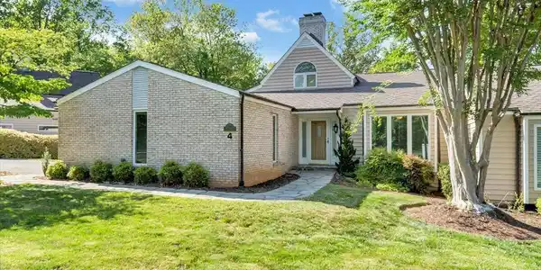 30 Island Green DR