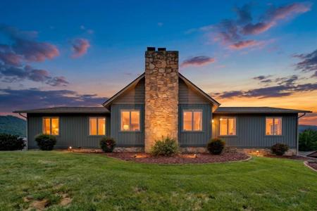 2418 Horsepen Mountain CIR