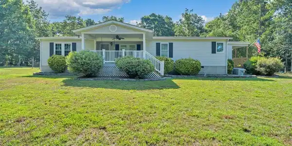 885 Clearwater DR