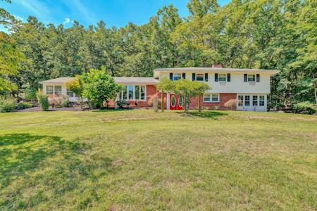 3872 Carvins Cove RD