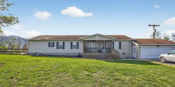 355 Clan Alpine WAY