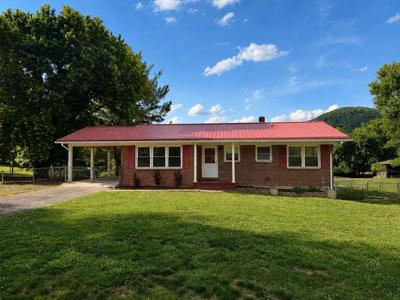 410 Winding WAY