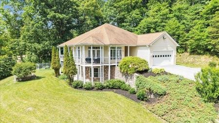 11010 Catawba RD