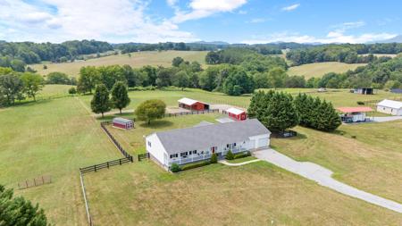 4755 Old Country RD