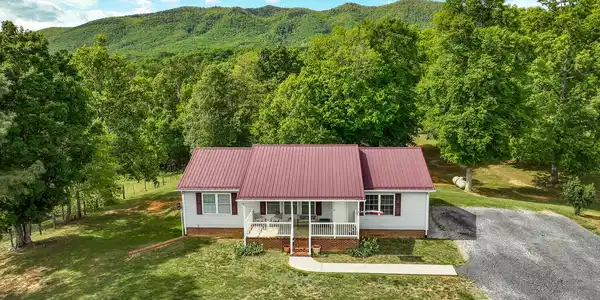 11790 Narrow Passage RD