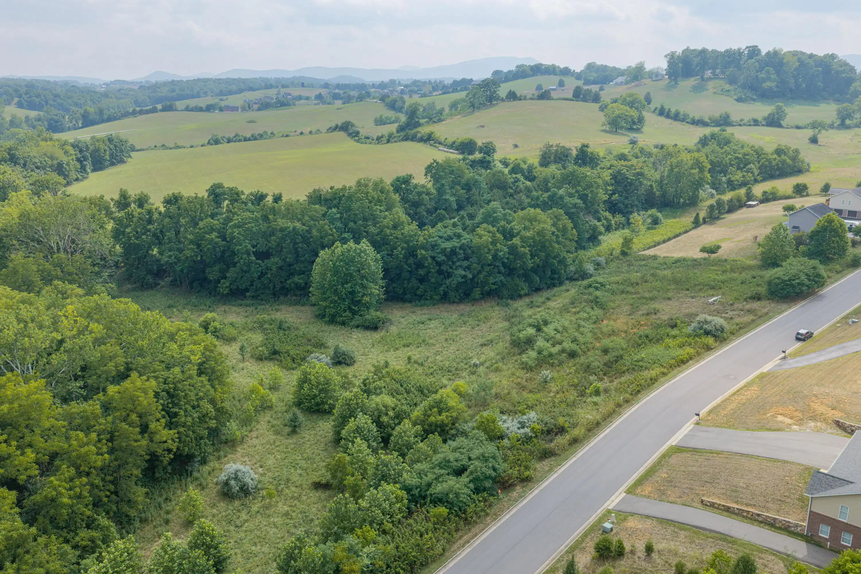 Image 1: DJI_20260720160200_0617_D