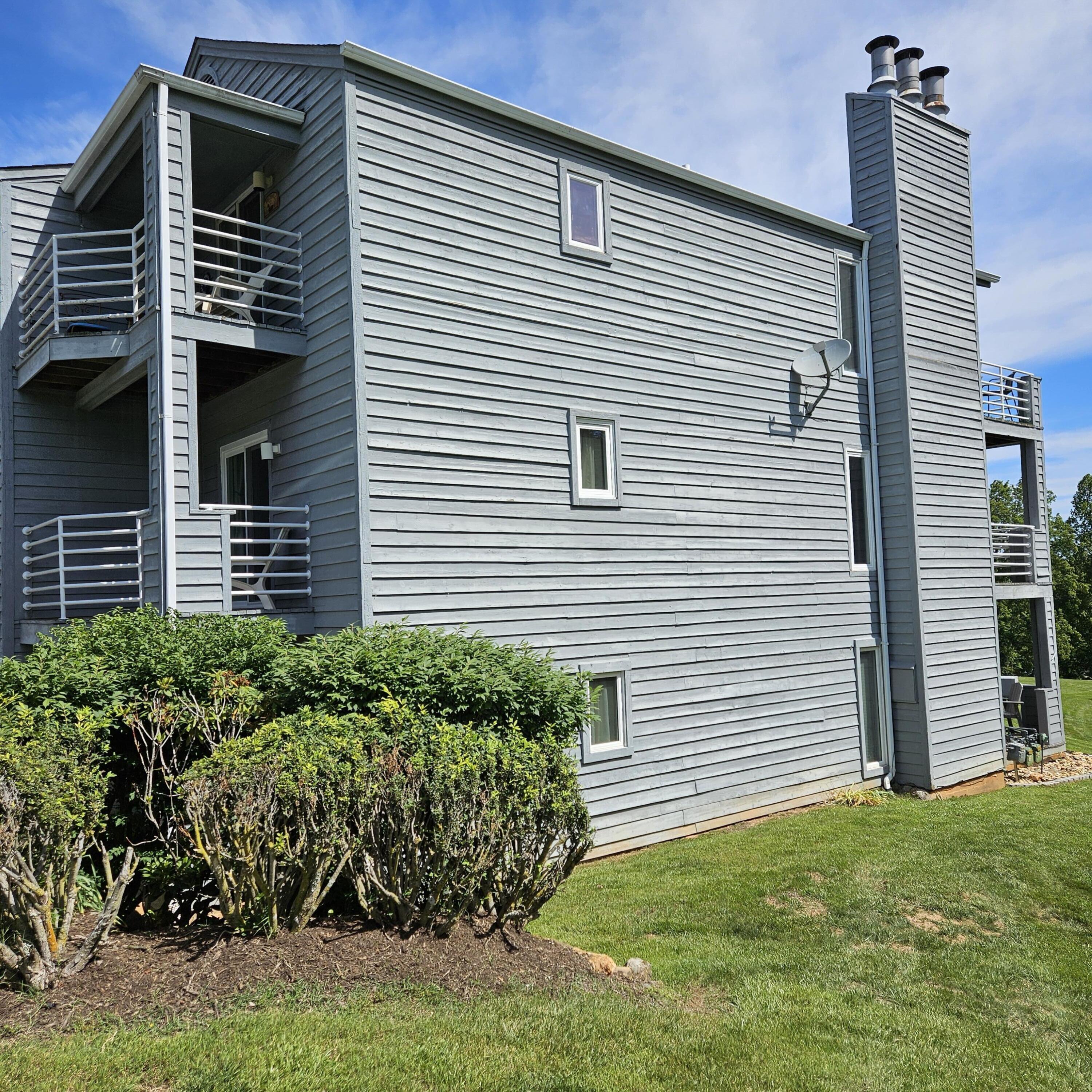 Image 3: Side