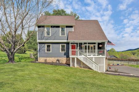 7835 Forest Edge DR