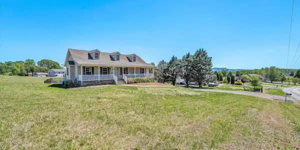 2210 Isle Of Pines DR