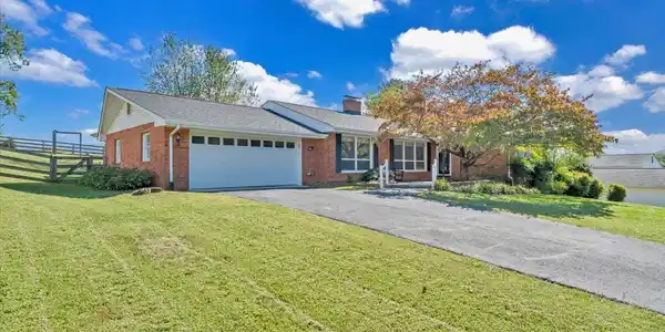 674 Azalea RD
