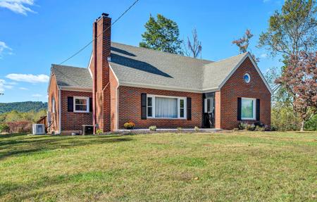 6303 Coopers Mountain RD